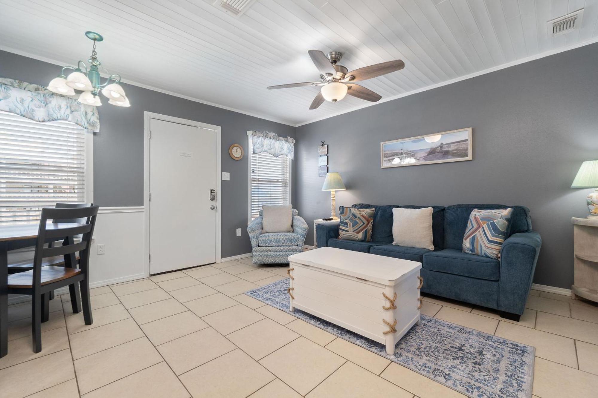 Sea & Sun 204 By Vacation Homes Collection Галф Шорс Екстериор снимка